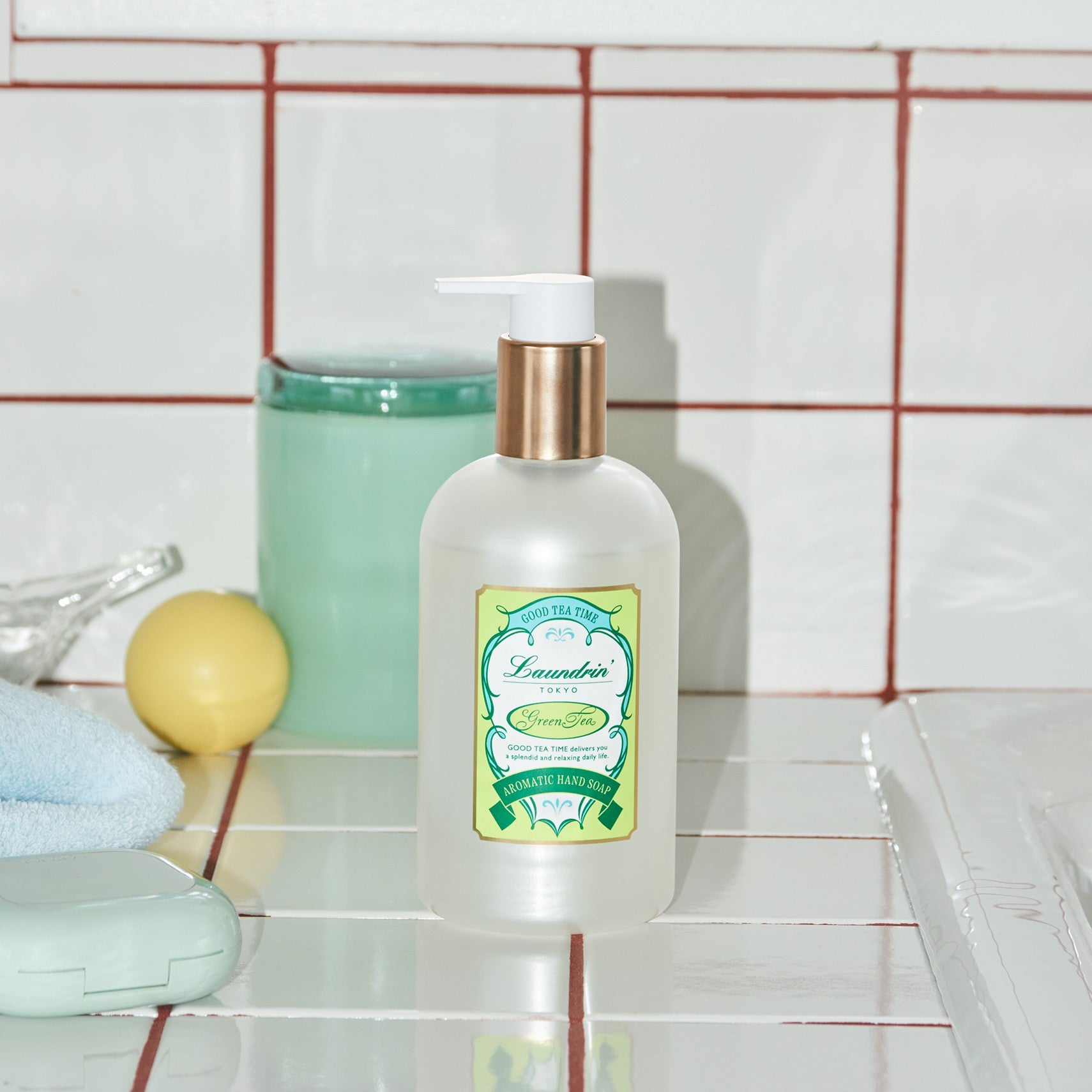 アロマティックハンドソープ グリーンティーの香り 320mL – Laundrin